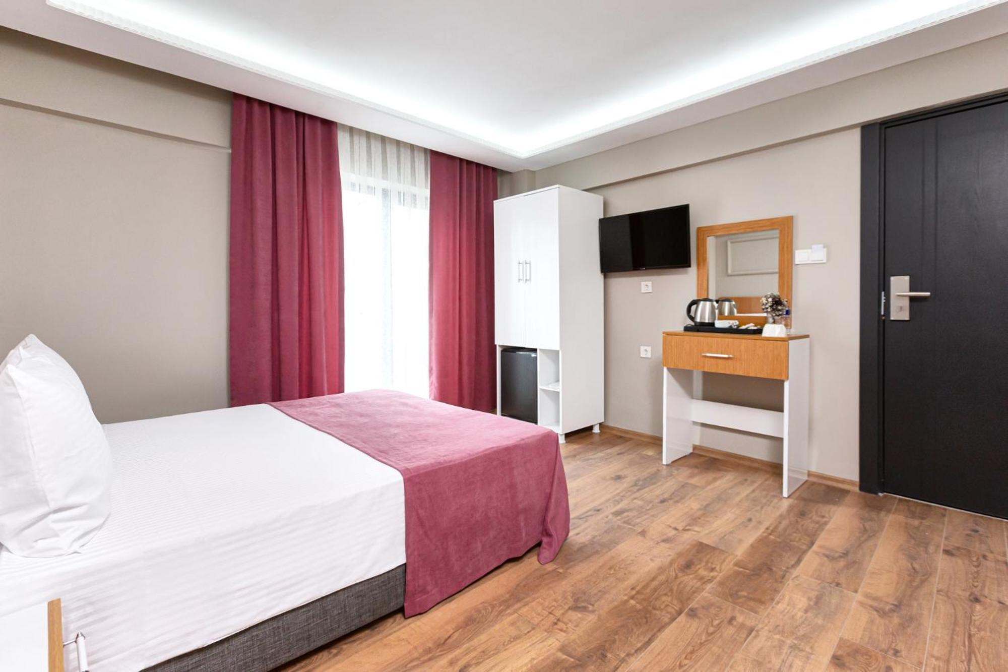 Ria Suites Boutique Hotel Istanbul Exterior photo